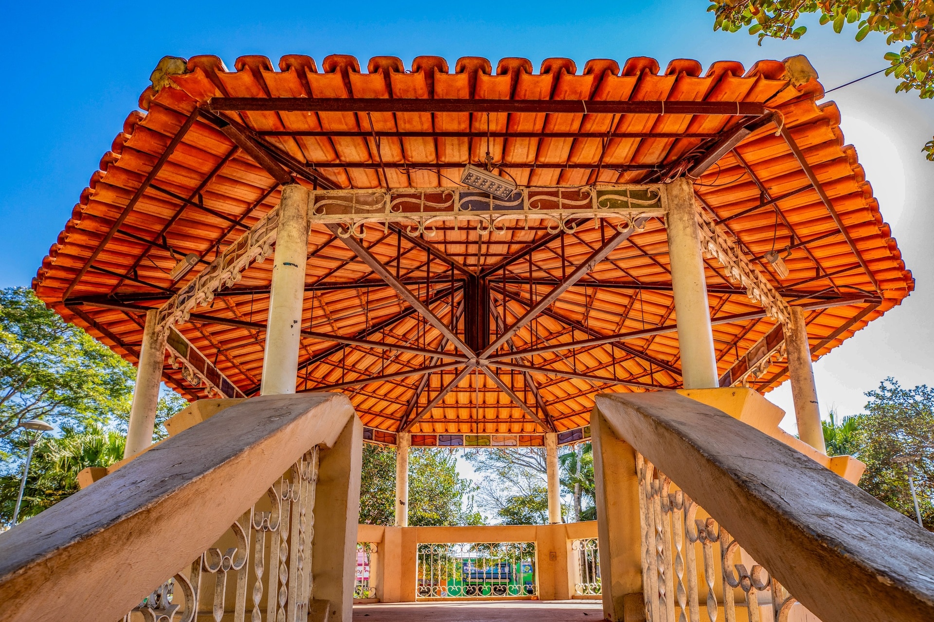 SaoMiguelArcanjo_PracaTenenteUrias-4