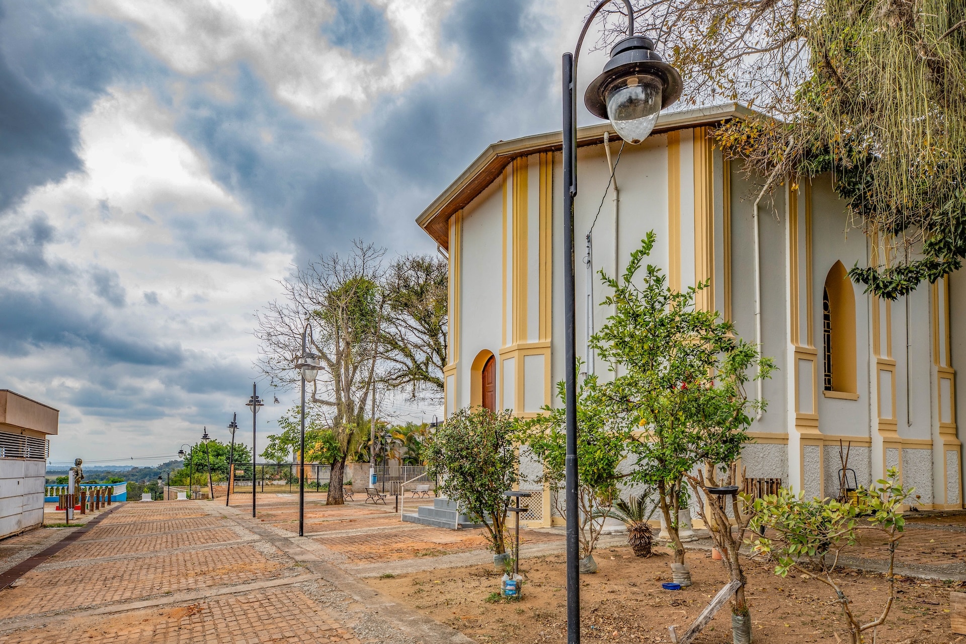 taubate_PracaAntonioNaldiPano-4