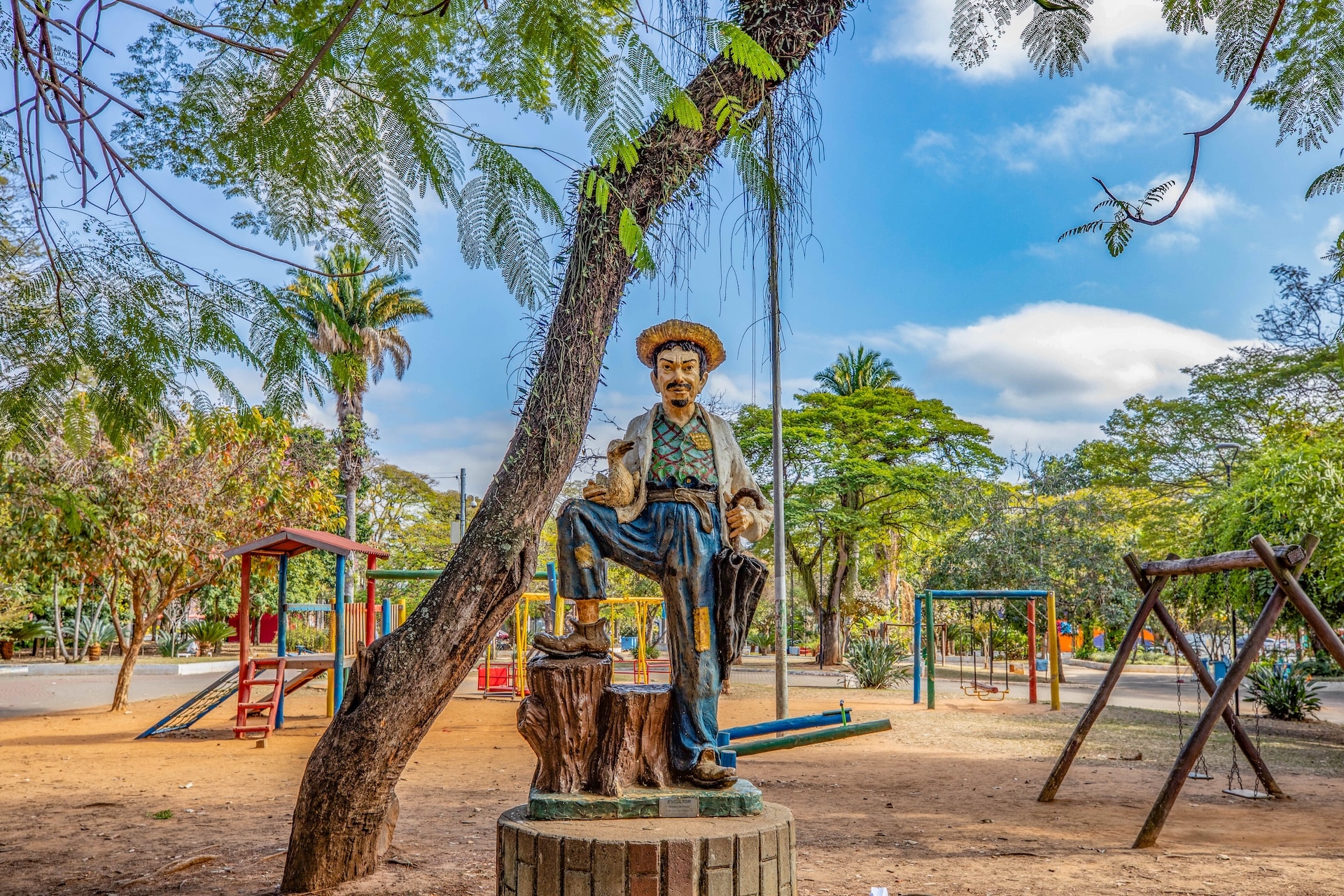 taubate_PracaSantaTerezinha-1