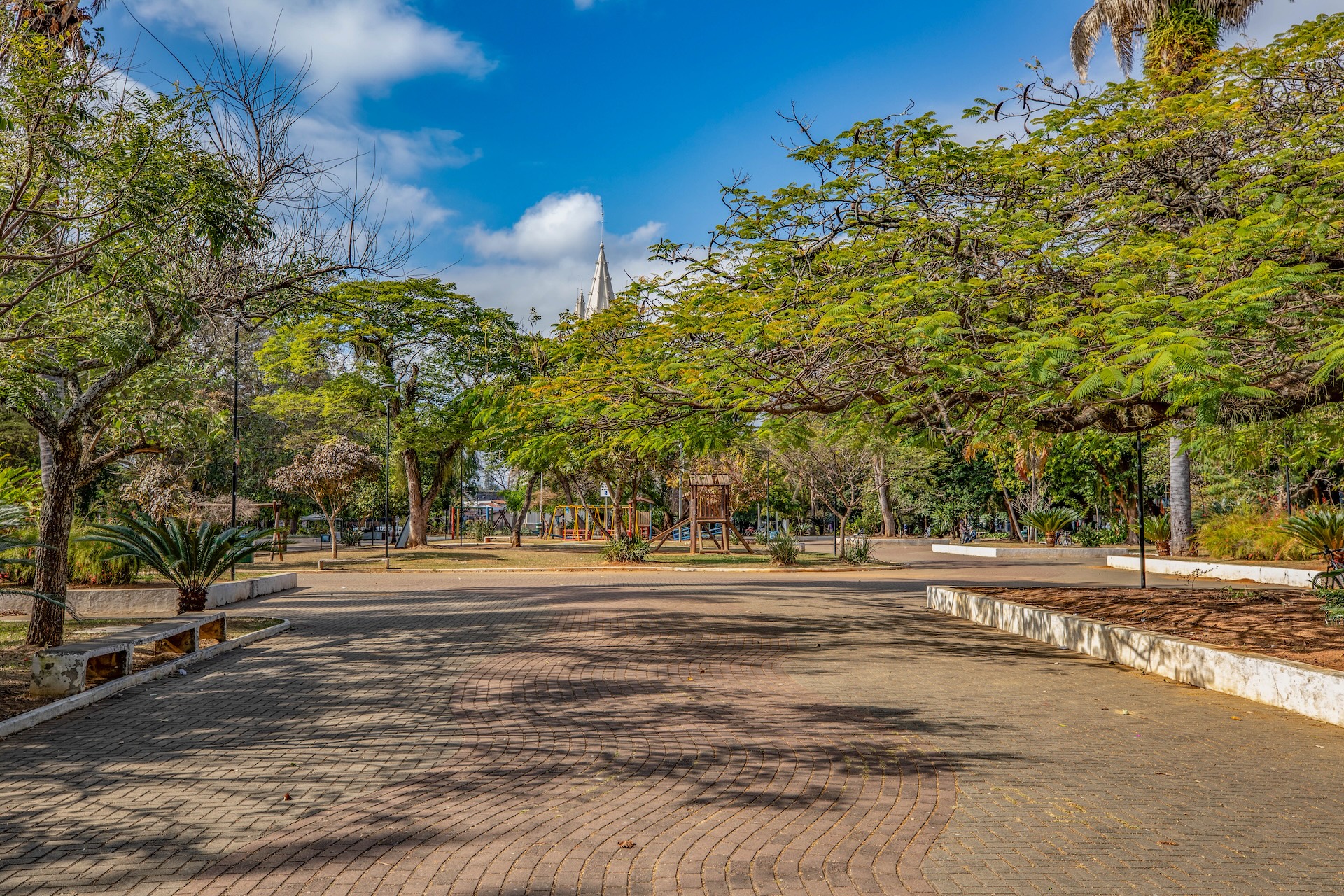 taubate_PracaSantaTerezinha-3